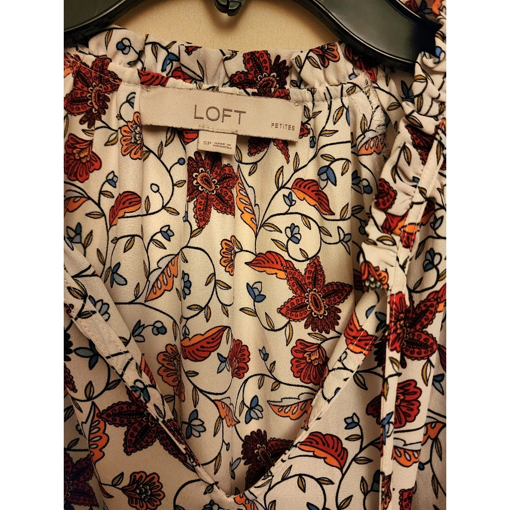 Top - Picture 2 of 2